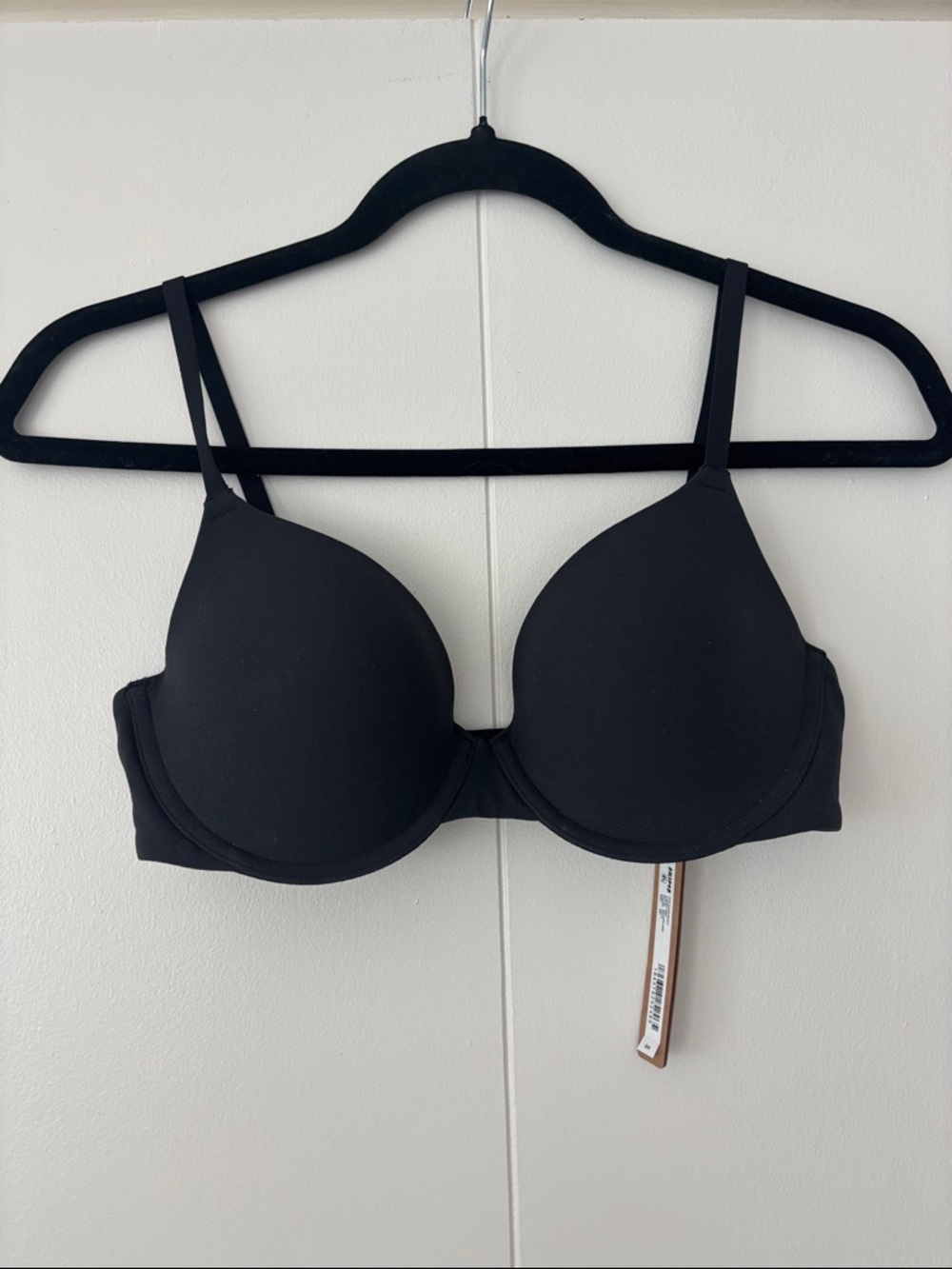 Skims Black Fits Everybody T-Shirt Bra, 34C, Tags On